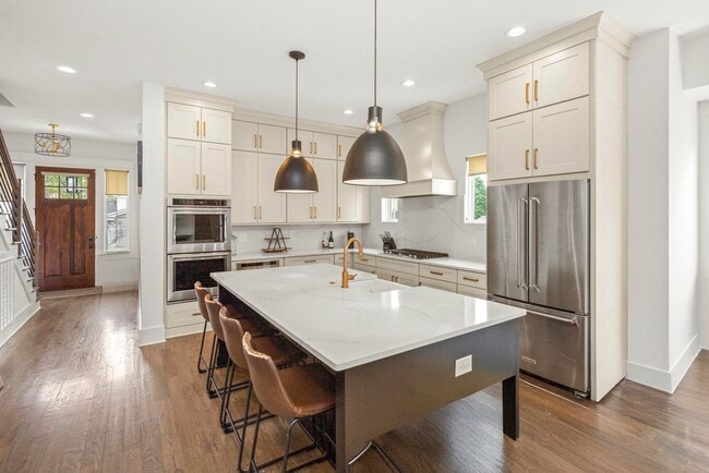 924 Jackson St in Nashville, TN - Building Photo - Building Photo