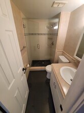 1335 85th Ter N, Unit A in St. Petersburg, FL - Building Photo - Building Photo