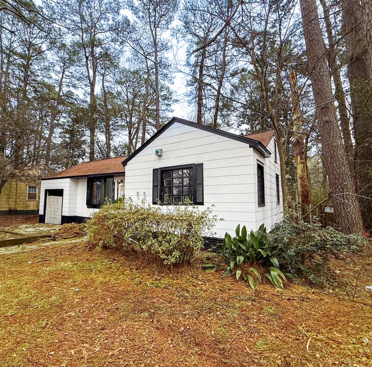 757 Woodbury Rd in Jackson, MS - Building Photo