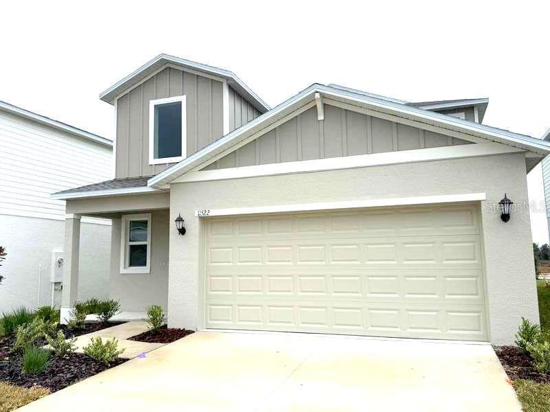 11522 Brae Wy in Dade City, FL - Building Photo