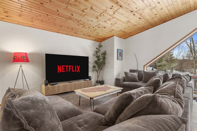 222 Grouse Dr in Briggsville, WI - Building Photo - Building Photo