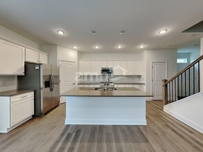 30 Hickory Ct in Dallas, GA - Building Photo - Building Photo