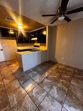 2205 Cedro Ct in Bakersfield, CA - Building Photo - Building Photo