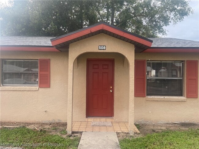 property at 508 Las Palmas Cir