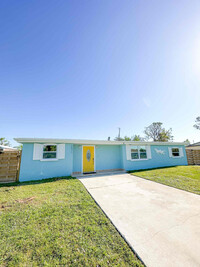 2871 9th St in Englewood, FL - Building Photo - Building Photo