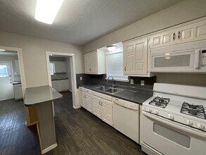 4602 Danville Dr in Garland, TX - Building Photo - Building Photo