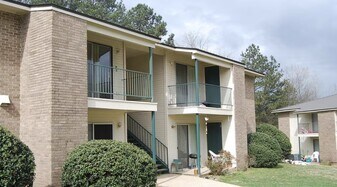 642 Coosa Rd in Boaz, AL - Building Photo