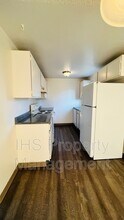 409 Benham St in Richland, WA - Building Photo - Building Photo