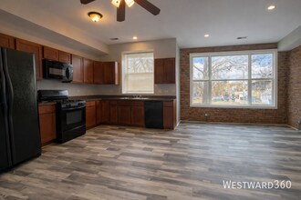 539 E 62nd St in Chicago, IL - Foto de edificio - Building Photo