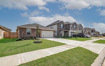 7215 Melrose Ln in Arcola, TX - Building Photo - Building Photo