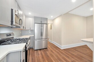 107 School St, Unit 1 in Boston, MA - Building Photo - Building Photo