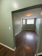 7700 S Cornell Ave in Chicago, IL - Building Photo - Building Photo