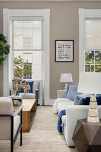 179 Sullivan St in New York, NY - Building Photo - Building Photo