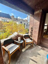 1008 W Argyle St in Chicago, IL - Building Photo - Building Photo