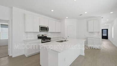 9130 Colonel Trl in Seguin, TX - Building Photo - Building Photo