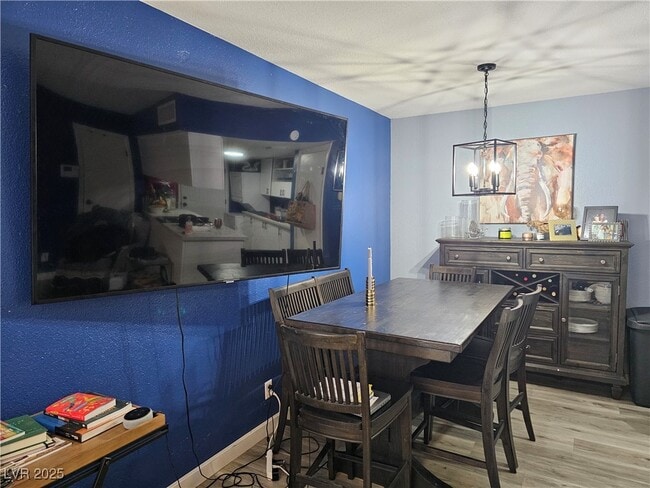 1438 Lorilyn Ave in Las Vegas, NV - Building Photo - Building Photo