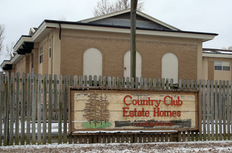 Country Club in Muskogee, OK - Building Photo - Building Photo