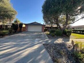 6484 Camelia Dr in San Jose, CA - Building Photo - Building Photo