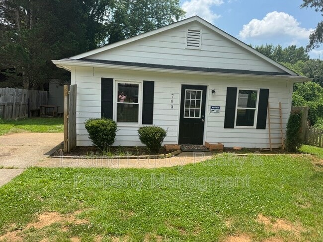 property at 708 W Devonshire St