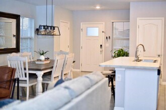 1828 Katz Crossing Dr in Kissimmee, FL - Building Photo - Building Photo