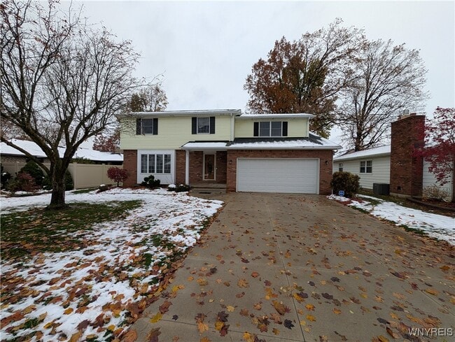 270 Selkirk Dr in North Tonawanda, NY - Building Photo - Building Photo