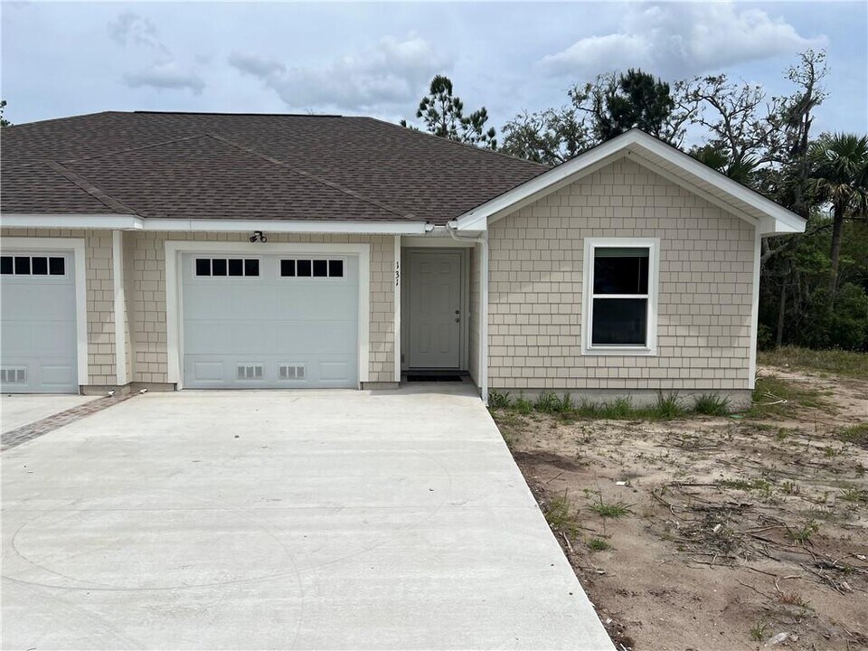 131 Drew Cir in Brunswick, GA - Building Photo