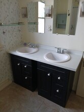 2461 Fairview Ave, Unit 2 in Cincinnati, OH - Building Photo - Building Photo