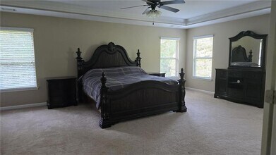 6860 Rocking Horse Ln in Cumming, GA - Building Photo - Building Photo