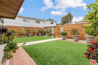 1/2 Hill St in Santa Monica, CA - Foto de edificio - Building Photo