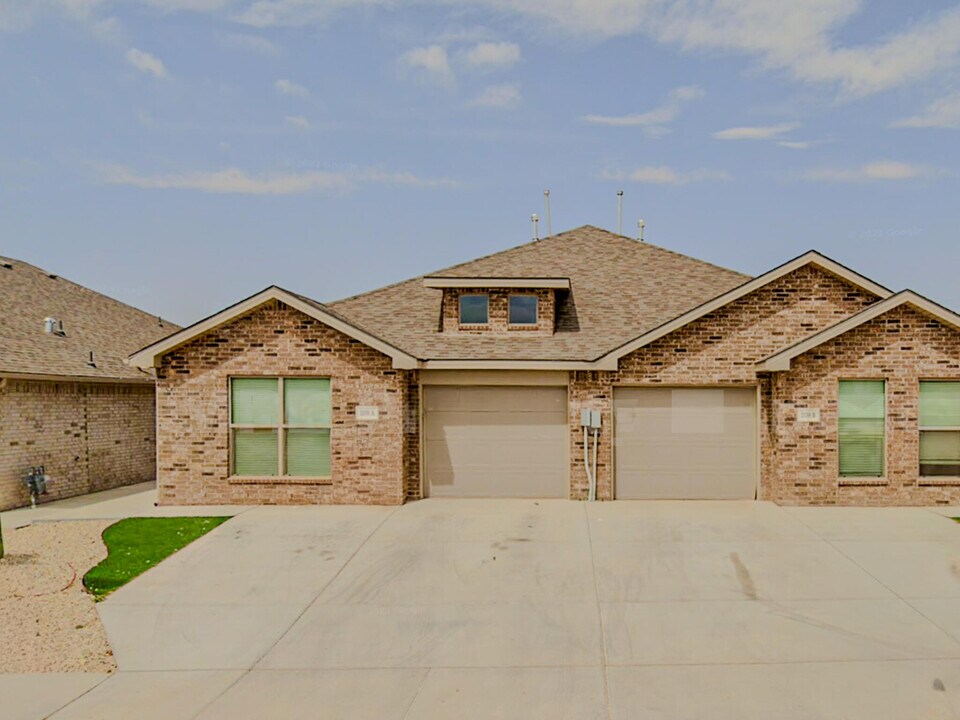 2139 N Texas Ave in Lubbock, TX - Building Photo