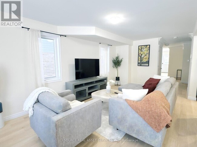 property at 226 O'Neil St