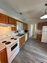 2105 Atwater Dr in North Port, FL - Building Photo - Building Photo