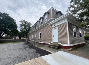 9 Turner Ave in East Providence, RI - Building Photo - Building Photo