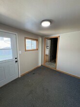 1518 7th Ave NW in Minot, ND - Building Photo - Building Photo