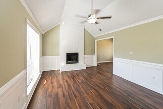 5833 S Newberry Ln in Memphis, TN - Building Photo - Building Photo