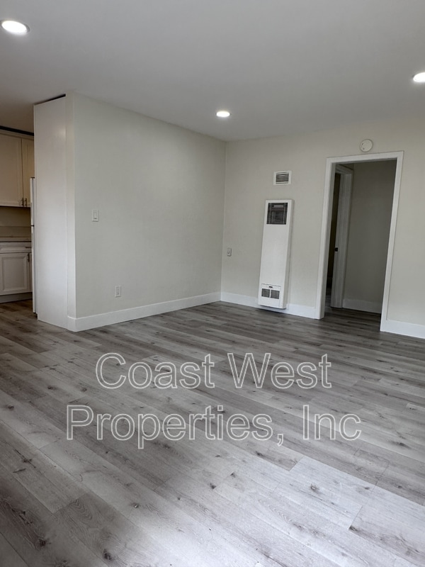 1618 Reed Ave in San Diego, CA - Building Photo - Building Photo