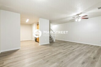 700 Parkway Rd in Union City, GA - Building Photo - Building Photo