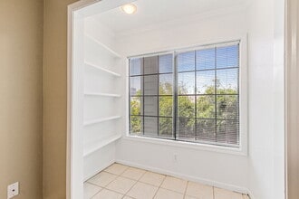 Walden of Westchase in Houston, TX - Building Photo - Building Photo