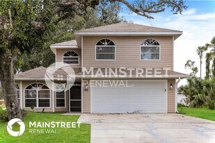 5004 Bonnet Ave in North Port, FL - Building Photo