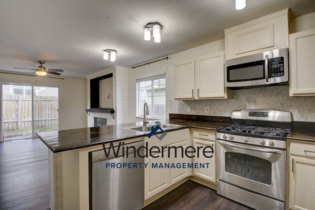 1091 NE Cordero Pl in Oak Harbor, WA - Building Photo - Building Photo