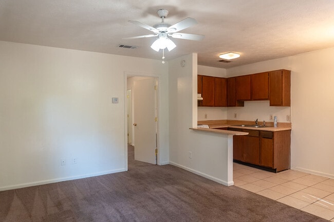 2540 Bilbrey Dr in Tallahassee, FL - Building Photo - Building Photo