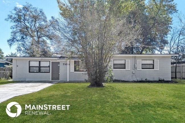 property at 7104 Pellias Rd