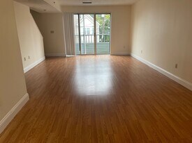 152 N Beacon St in Boston, MA - Building Photo