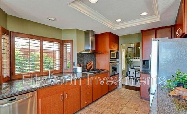 11418 Via Playa De Cortes in San Diego, CA - Building Photo - Building Photo