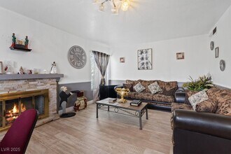 4602 Inland Ct in Las Vegas, NV - Building Photo - Building Photo