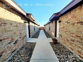 3910 Paola St in Edinburg, TX - Building Photo