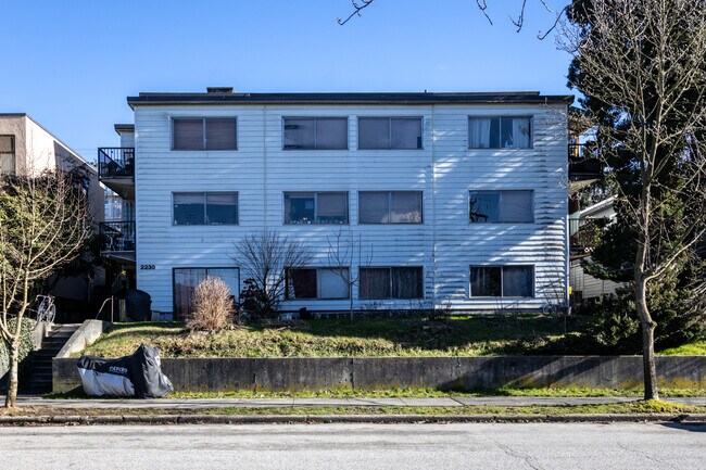 2230 Wall St in Vancouver, BC - Building Photo - Building Photo