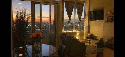 1720 S Michigan Ave, Unit 1615 in Chicago, IL - Building Photo - Building Photo