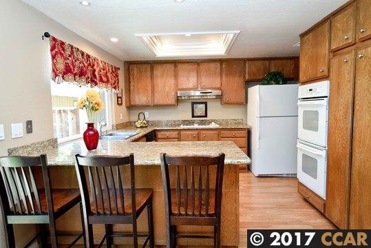 133 Lawnview Cir in Danville, CA - Building Photo - Building Photo