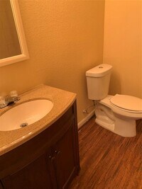 8607 Beviamo St photo'